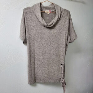 SIGNIFY | Short Sleeve Cowl Neck Sweater Top Small